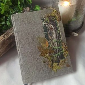 Grimoire Esika