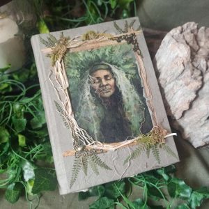 Le grimoire de Gallarnara (La sage du bosquet du crépuscule)